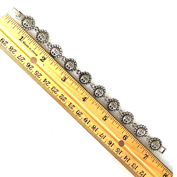 VINTAGE Happy Sun Face Silver Tone Bracelet - Picture 6 of 12